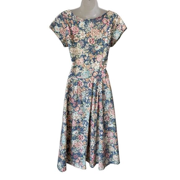 Vintage 1980’’s/90’s Alison J Cottage Core Floral Fit & Flare Midi Dress - Picture 5 of 13